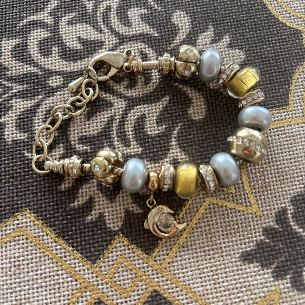 Charming Gold Tone and Grey Faux Pearl Bracelet with Rope Chain & Unique Charm